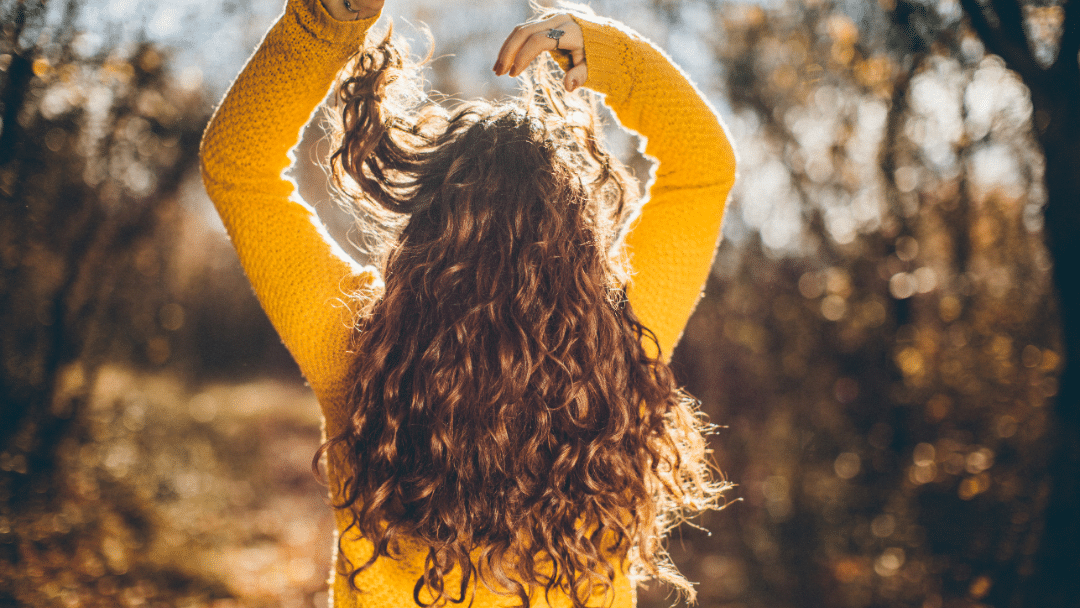 Peluquería Pelo Rizado: Cuidado Natural y Exclusivo para Realzar tus Rizos